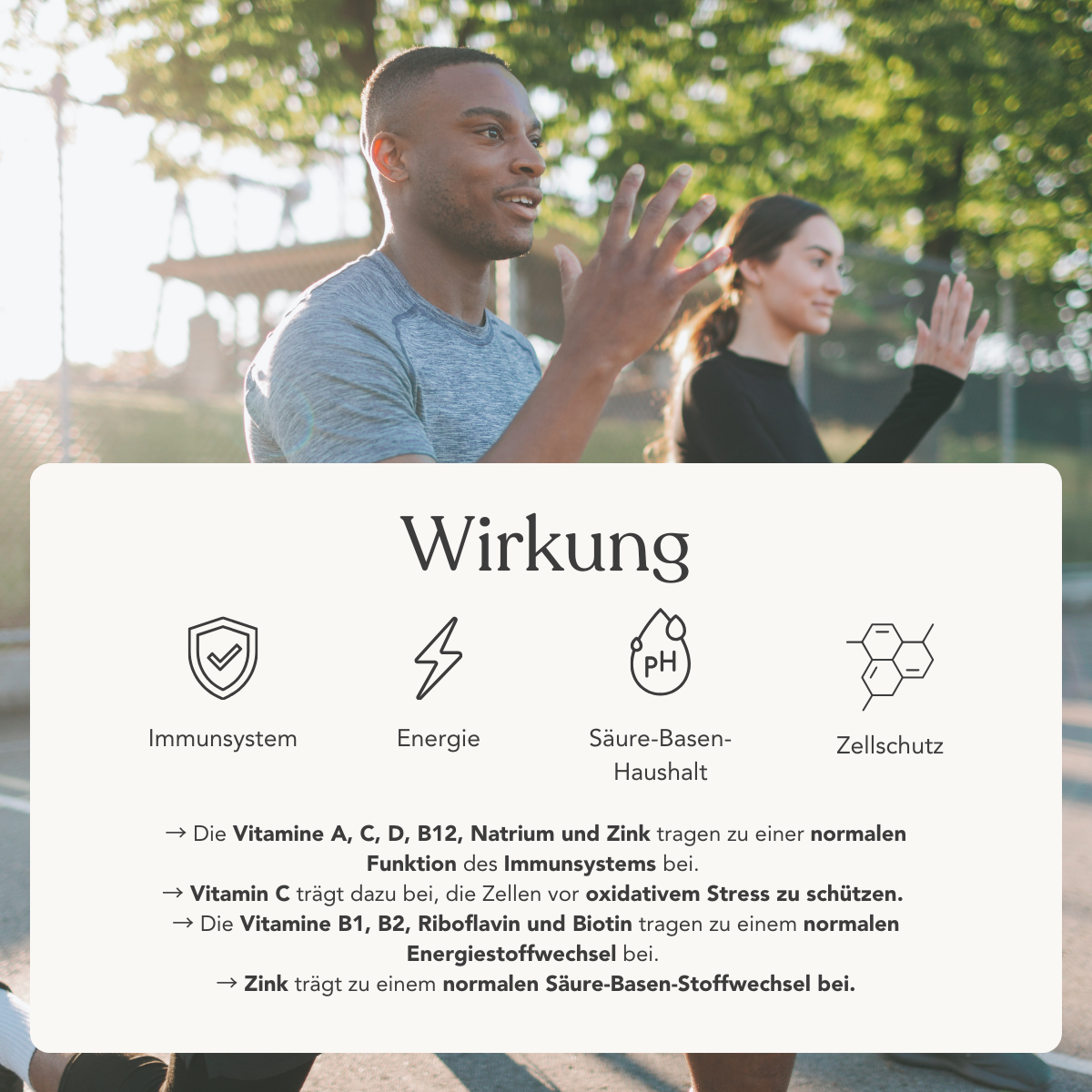 Zwei Menschen joggen an einem sonnigen Tag im Freien. Eine Infografik zeigt, wie Liebscher & Bracht ALL IN ONE - Basispulver Immunität, Energie, pH-Balance und Zellschutz unterstützt, mit vegan-freundlichen Symbolen und Beschreibungen.
