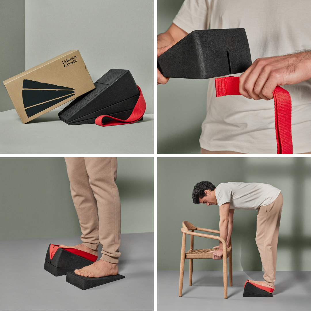Auf vier Bildern ist Dein Knie-Paket von Liebscher & Bracht zu sehen: ein schwarzer Schaumstoffkeil mit rotem Gurt, der in der Verpackung abgebildet ist, am Gurt gehalten wird und unter den Füßen zum Dehnen und während einer Vorwärtsbeuge zum Stuhl hin verwendet wird.