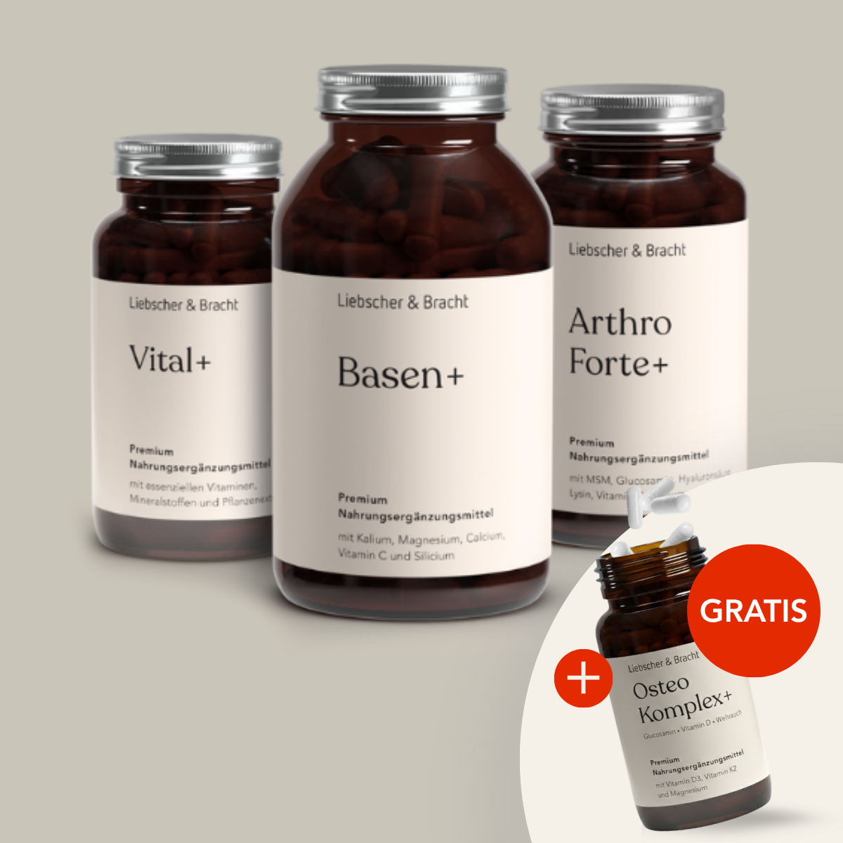 Drei braune Liebscher & Bracht-Flaschen - Die 3er-Kombi Arthro Premium Vitalstoffe - stehen zusammen. In der Ecke steht ein Fläschchen mit der Aufschrift Osteo Komplex+ mit Hyaluronsäure und einem orangefarbenen "GRATIS"-Etikett zur freien Verfügung.