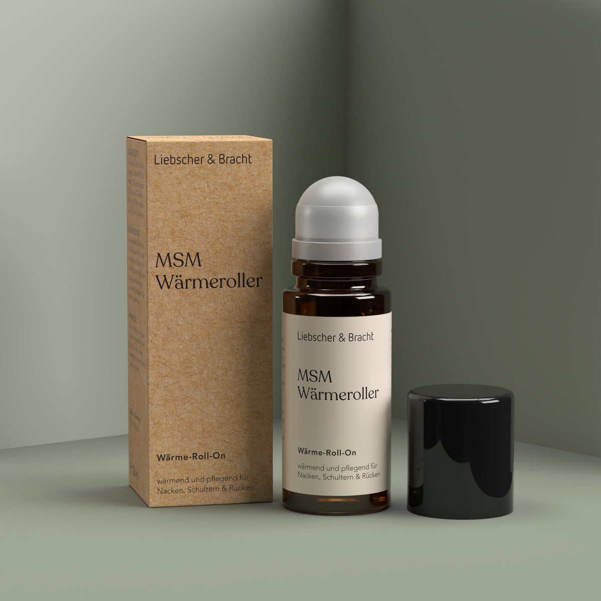 Ein brauner Karton mit der Aufschrift Liebscher & Bracht MSM Wärmeroller steht neben einem passenden Roll-on-Fläschchen, das als wärmender und pflegender Roll-on mit natürlichen Inhaltsstoffen für Nacken, Schultern und Rücken beschrieben wird.